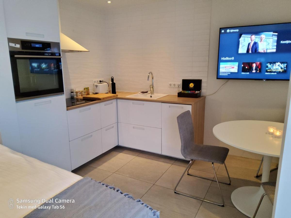 אקורירי Centrum Apartment מראה חיצוני תמונה