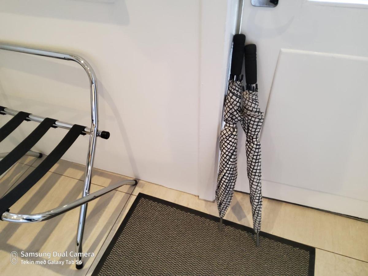 אקורירי Centrum Apartment מראה חיצוני תמונה